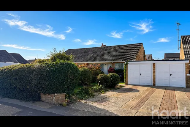Seaton Close, Lawford, CO11, photo 1