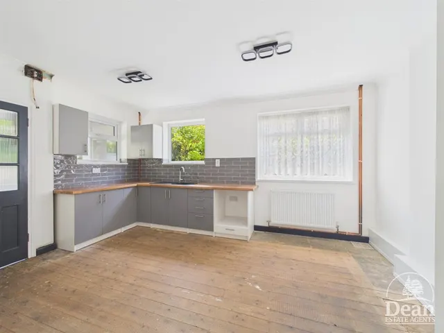 Greenway Road, Cinderford, GL14, photo 3