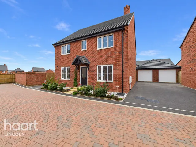 Thewlis Avenue, Sleaford, NG34, photo 1