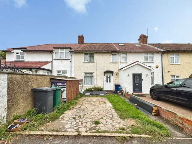 Fourland Walk, Edgware, HA8, photo 1