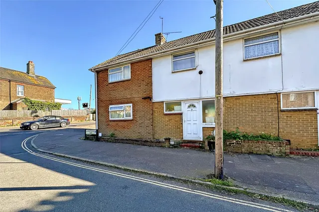 Rustington, Littlehampton, BN16, photo 1