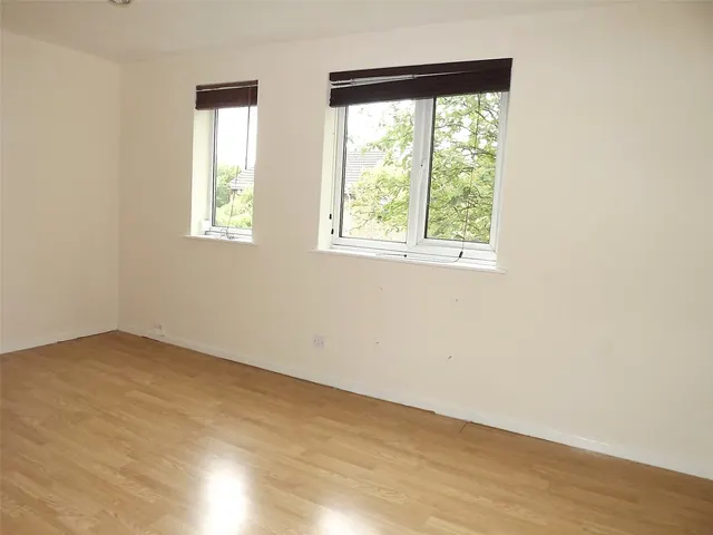 Langdale Grove, Bingham, NG13, photo 3