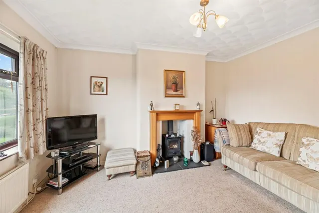 Chester Road, Runcorn, photo 3