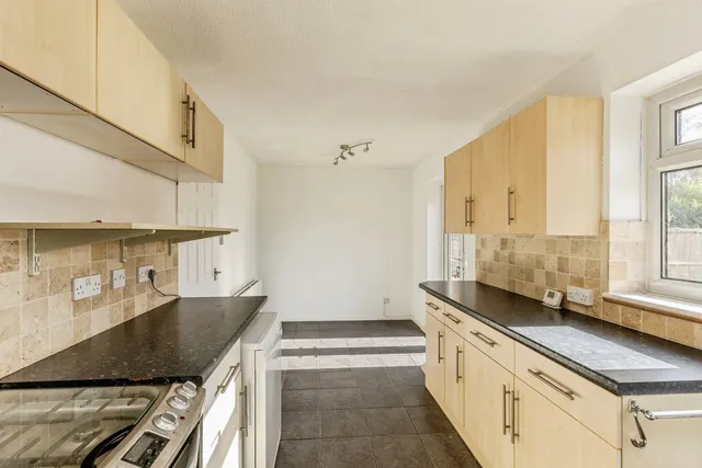 Taylor Court, Weston-super-Mare, BS22, photo 3