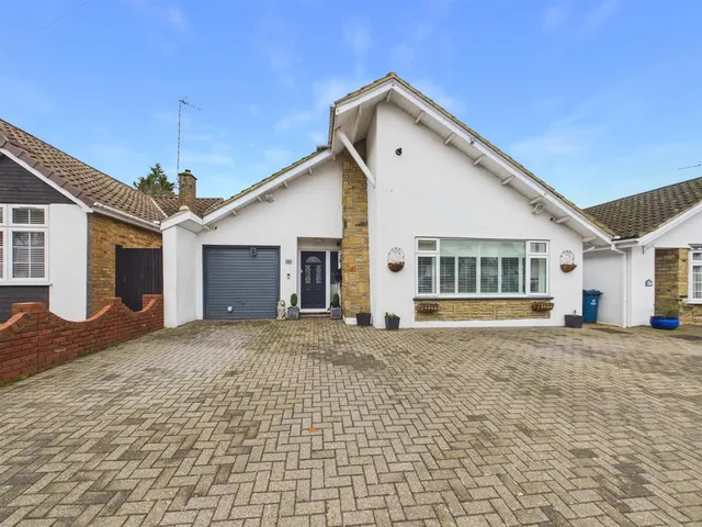 Richmond Gardens, Harrow, HA3 6AN, photo 1