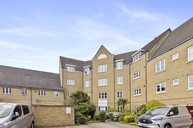 Sussex Wharf, Shoreham-by-Sea, BN43, photo 1