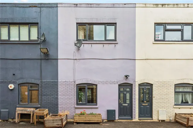 Millers Terrace, London, E8, photo 3