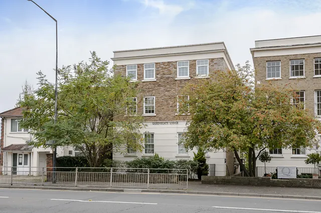 Cookham Road, Maidenhead, Berkshire, SL6, photo 1