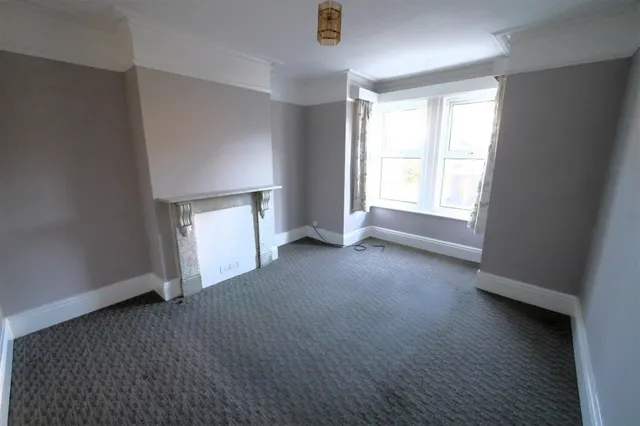 Westcourt Road, Worthing, BN14, photo 3
