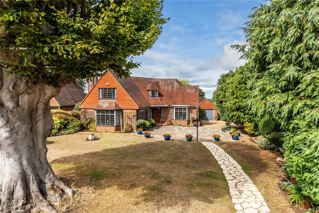 Green Lane, Guildford, GU1, photo 1