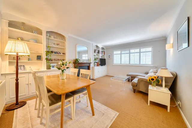 4 Strutton Court, 54 Great Peter Street, London, photo 1