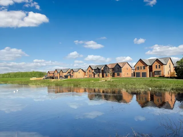 Shipley Lakeside, Shipley, DE75, photo 2