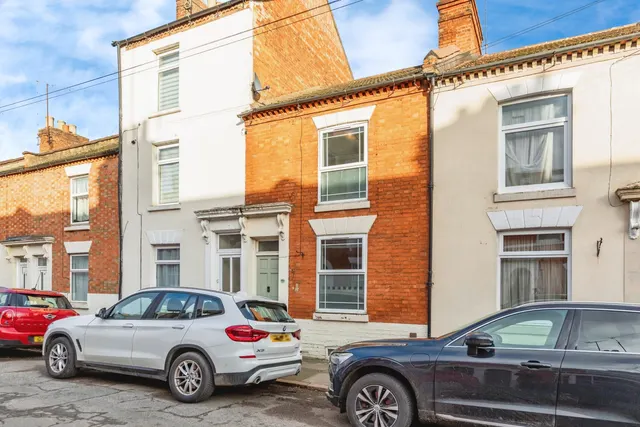 Lower Thrift Street, Northampton, NN1, photo 2