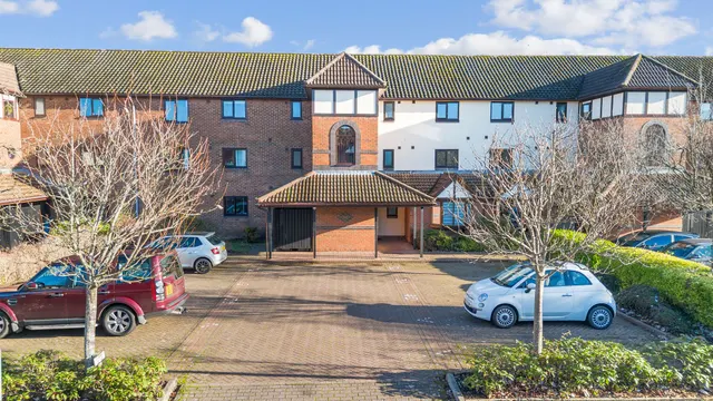Newsholme Close, Culcheth, Warrington, WA3 5DE, photo 1