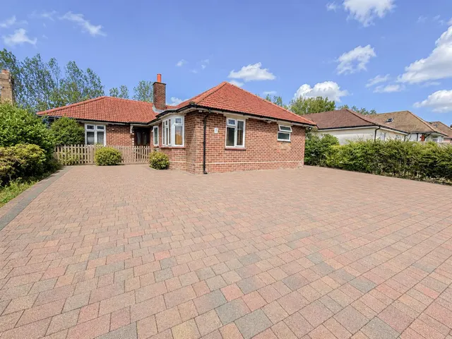 Harley Shute Road, St. Leonards-On-Sea, East Sussex, TN38 8BY, photo 1
