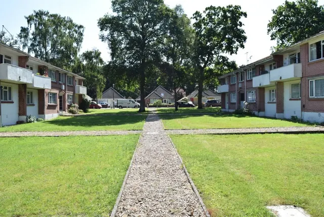 Plantation Road, Poole, BH17, photo 1