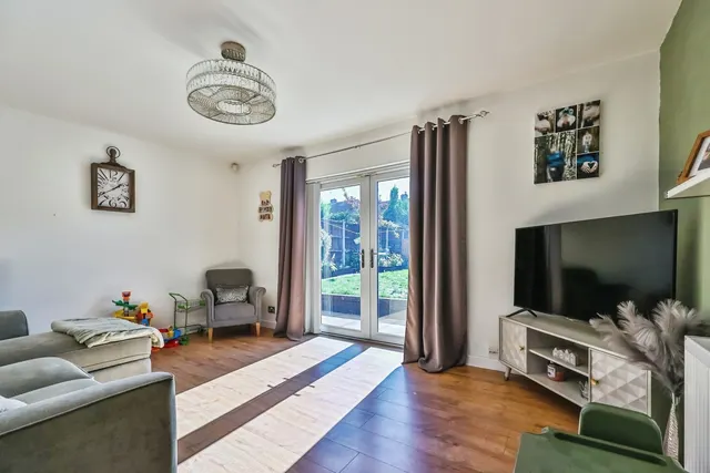 Coronation Road, Bestwood Village, NG6, photo 2