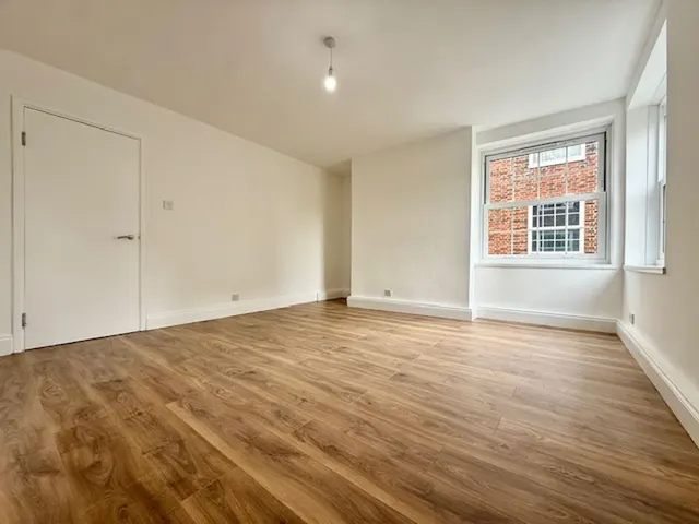 Rockingham Street, London SE1 6QH, photo 1