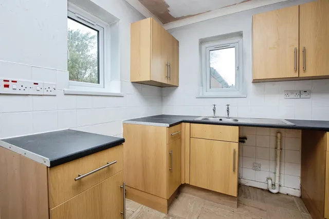 Springvale Close, Danesmoor, S45, photo 2