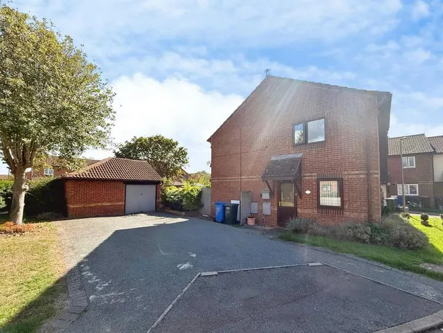 Chestnut End, Bicester, OX26, photo 2