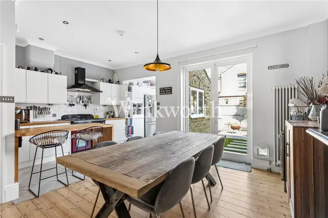 Russell Avenue, London, N22, photo 3