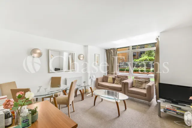 Cassilis Road, Canary Wharf, London, E14, photo 1