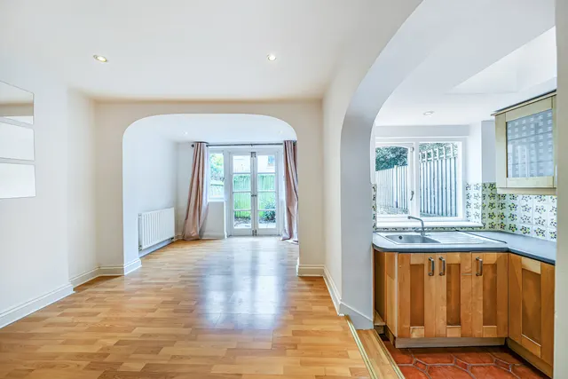 Tregothnan Road, Clapham, SW9, photo 1