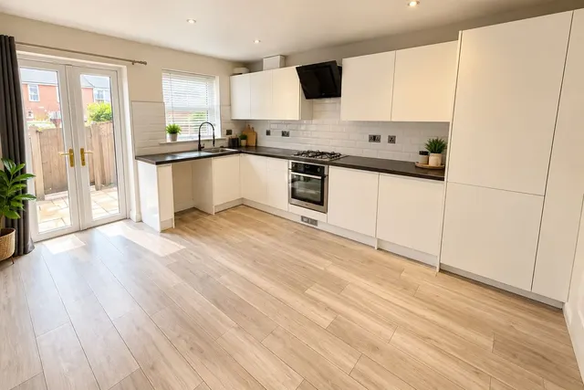 Queen Street, Grantham, NG31, photo 2