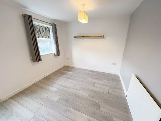 Queen Street, Grantham, NG31, photo 3