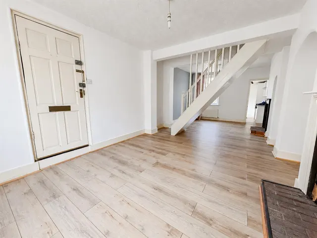 Stonefield Road, Hastings, TN34, photo 2