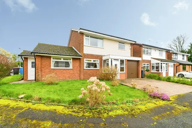 Morley Avenue, Swinton, Manchester, Greater Manchester, M27, photo 1