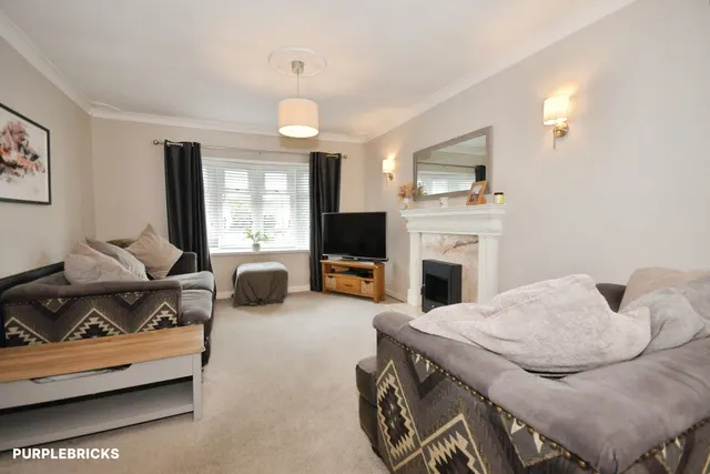 Birch Close, Wessington, DE55, photo 2