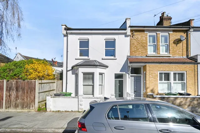 4 bedroom house, Cobbold Road, Shepherds Bush, W12