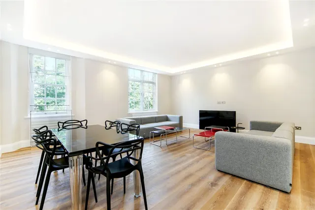 Fulham Road, Chelsea, London, SW3, photo 1