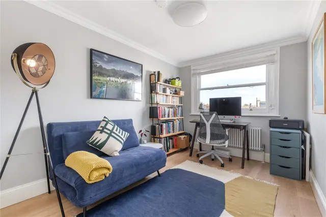 Plimsoll Road, London, N4, photo 1