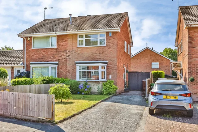 Brisbane Drive, Nottingham, NG5, photo 1