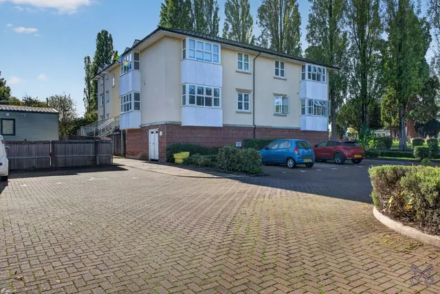 Waterside, Evesham, WR11, photo 1