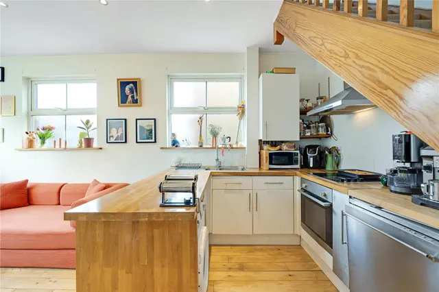 Laurel Avenue, Twickenham, TW1, photo 3