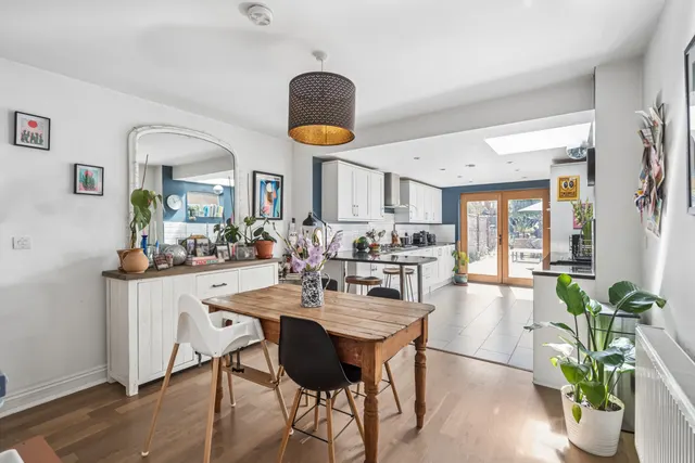 Upper Paddock Road, Watford, WD19, photo 1