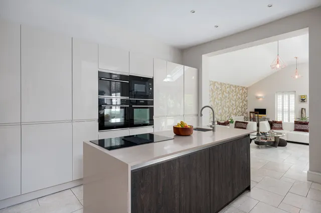 Heyes Lane, Alderley Edge, SK9, photo 2