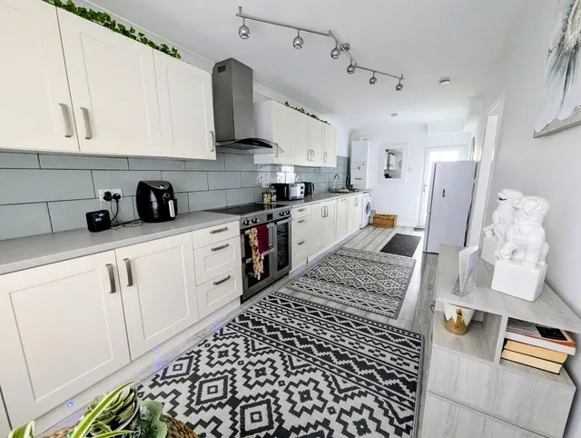 Kents Lane, Torquay, TQ1, photo 2