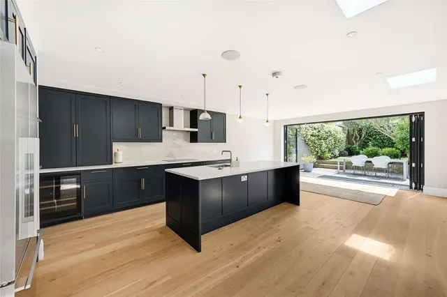 Queensmill Road, London, SW6, photo 1