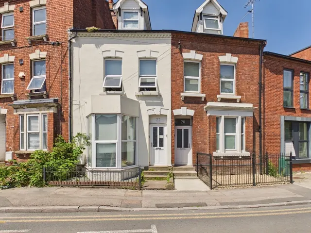 Brunswick Road, Gloucester, GL1 1HP, photo 1