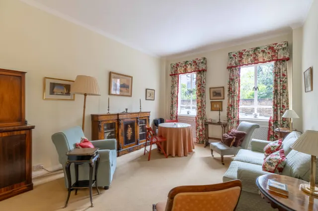 Cheltenham Terrace, Kensington and Chelsea, SW3, photo 1