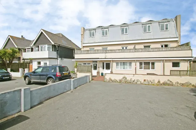 Henver Road, Newquay, TR7, photo 1