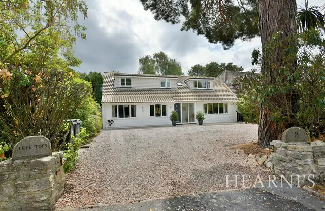 Wight Walk, BH22, photo 1