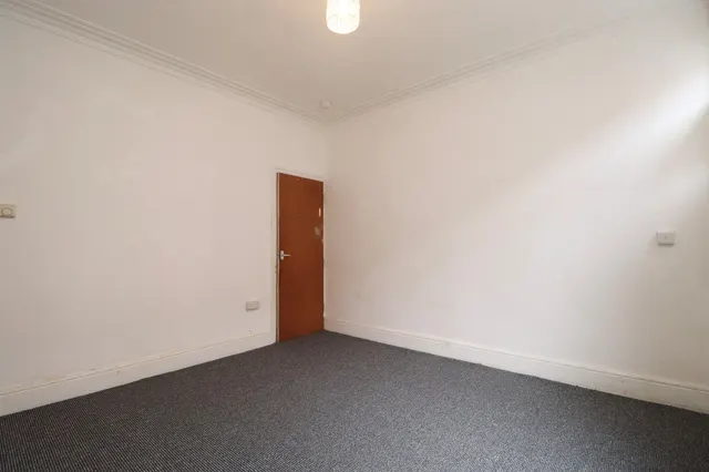 Belvedere Mount, Leeds, LS11, photo 3