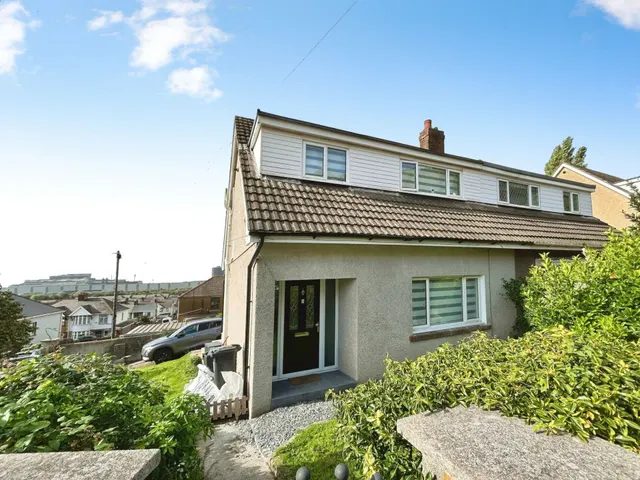 Morlais Road, Port Talbot, SA13, photo 1