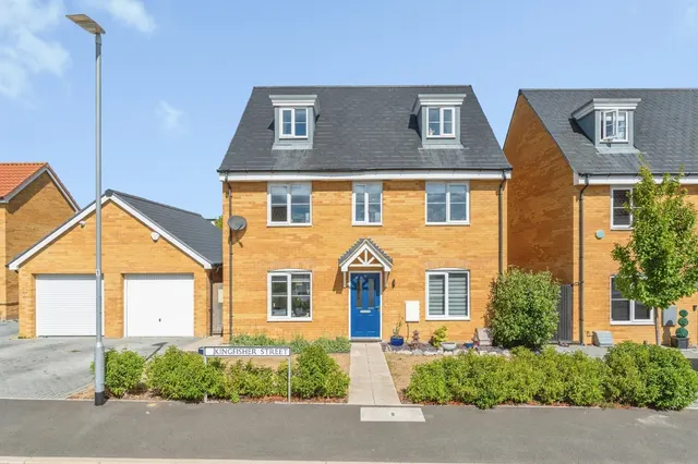 Kingfisher Street, Great Wakering, Southend-on-Sea, Essex, SS3, photo 1