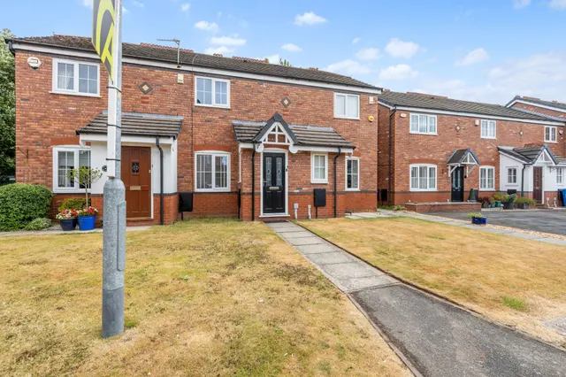 Daisy Bank Mill Close, Culcheth, Warrington, Warrington, WA3 4JH, photo 1